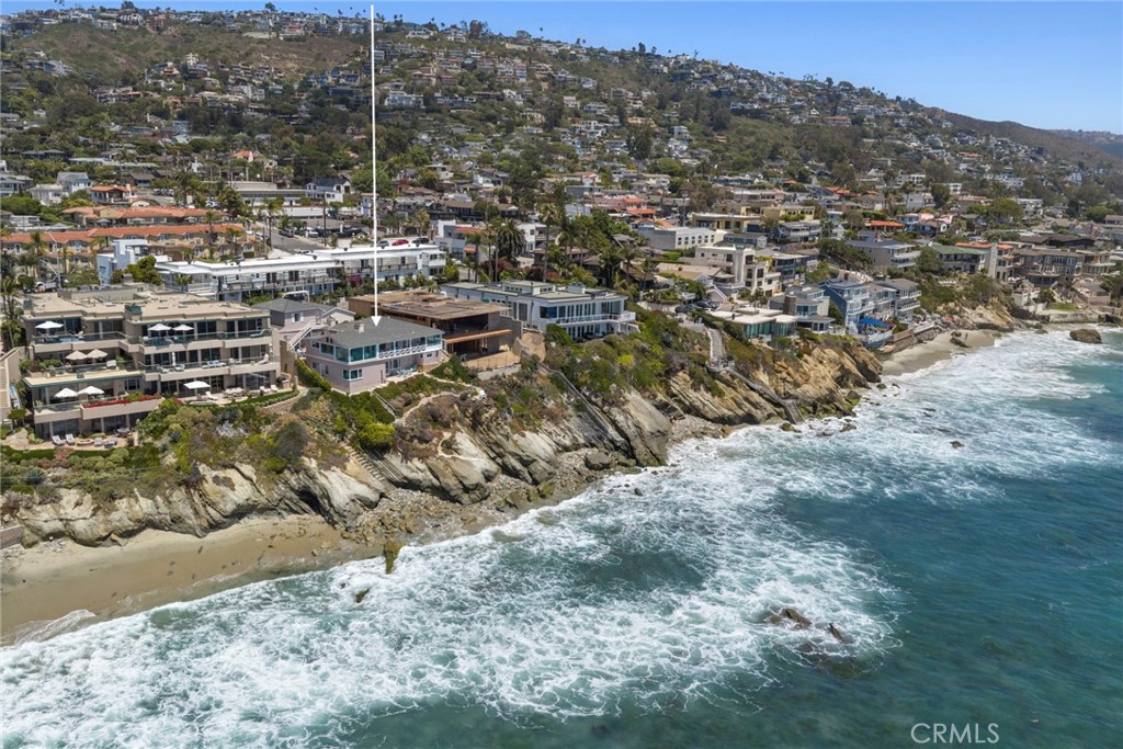 Situated along one of Laguna Beach’s most prized coastal stretches, and moments from celebrated dining, boutiques, galle - 1665 Viking Road, Laguna Beach CA 92651 - photo 38