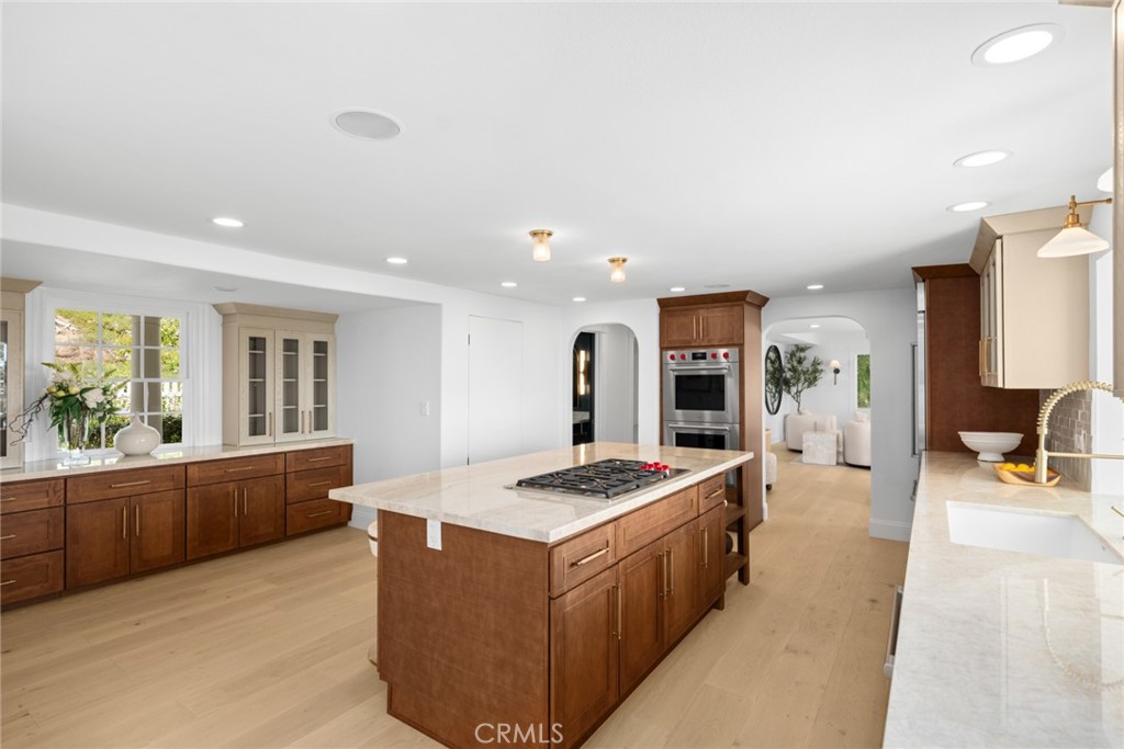 1675 Tahiti Avenue, Laguna Beach CA 92651 - photo 17