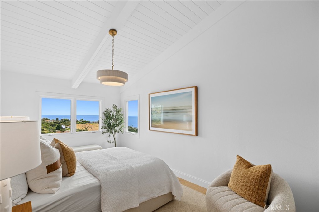 1675 Tahiti Avenue, Laguna Beach CA 92651 - photo 32