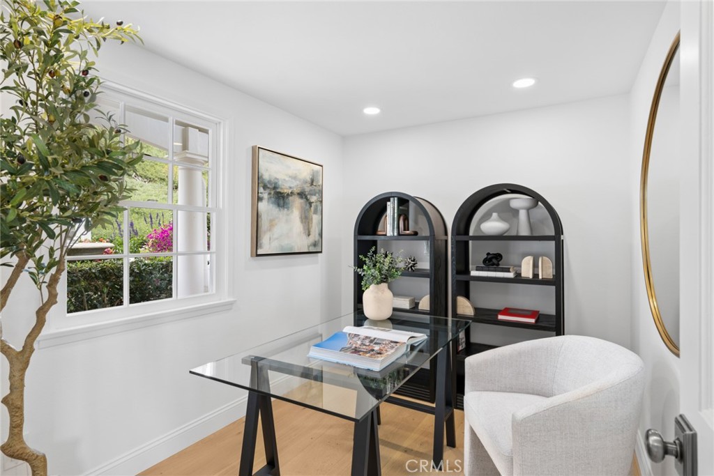 1675 Tahiti Avenue, Laguna Beach CA 92651 - photo 42