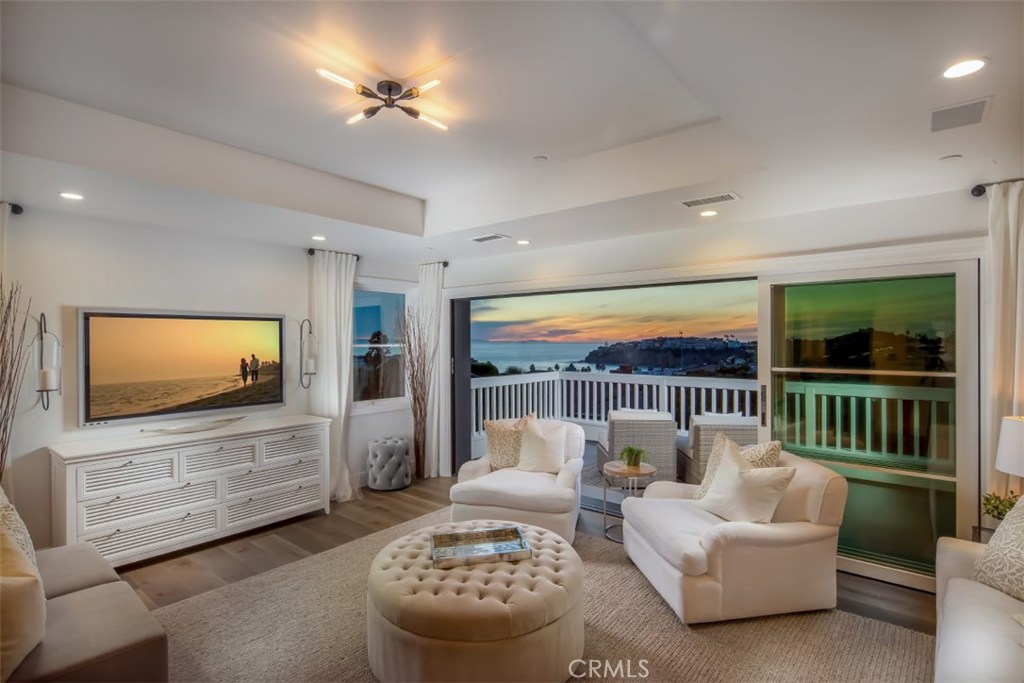 1680 Louise Street, Laguna Beach CA 92651 - photo 1