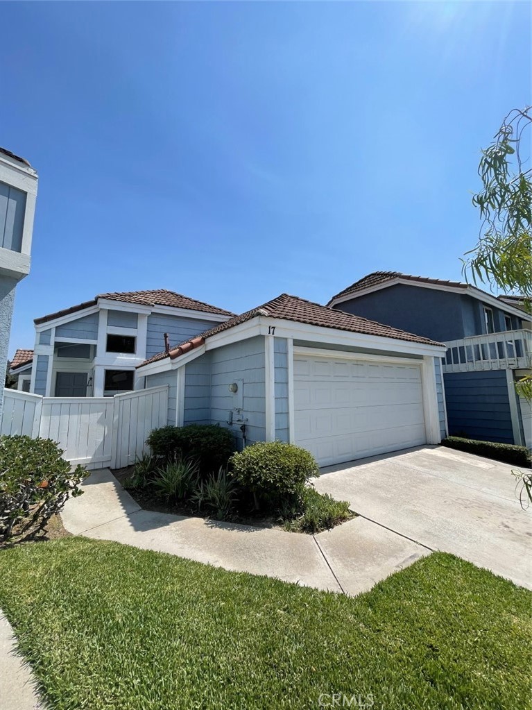 17 Carmel Court, Laguna Beach CA 92651 - photo 1