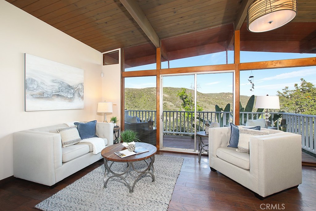 17 Castle Rock Road, Laguna Beach CA 92651 - photo 1