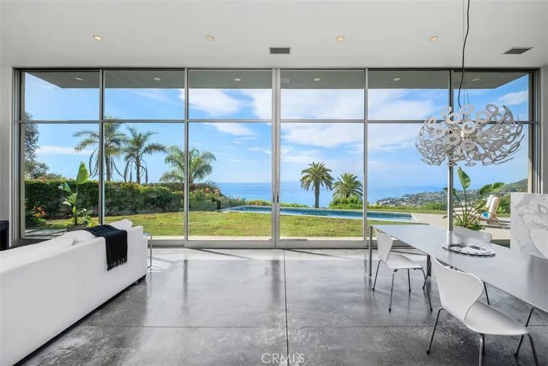 1704 Thurston Drive, Laguna Beach, CA 92651