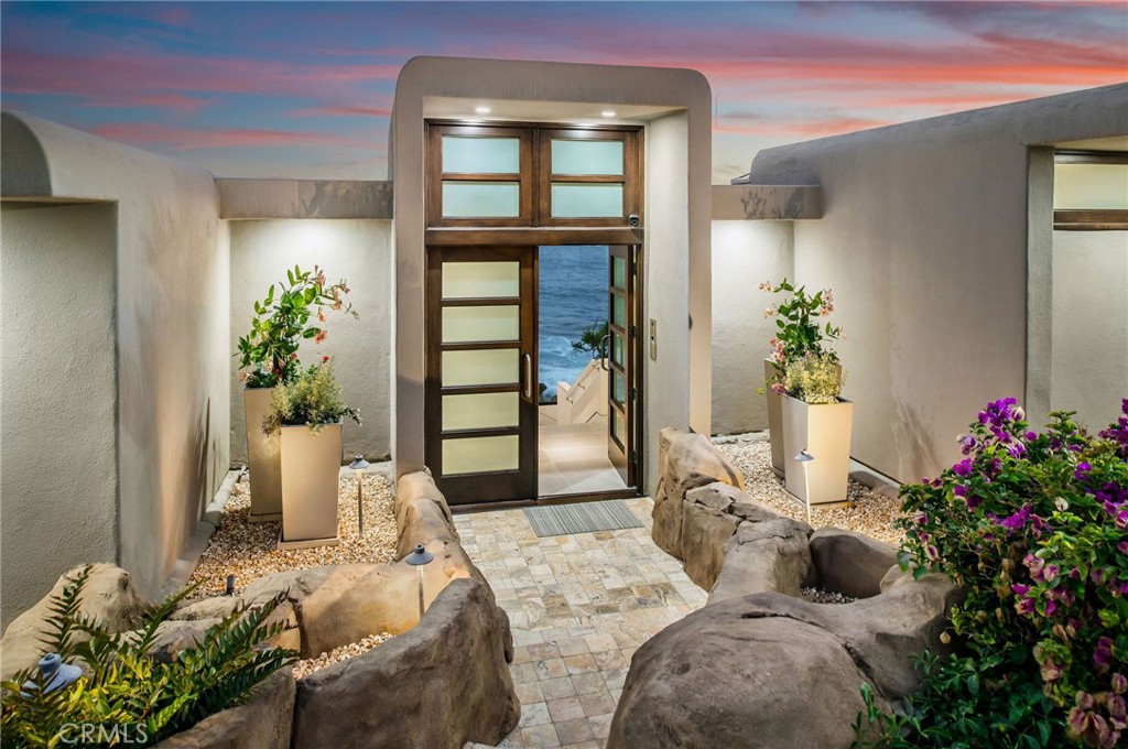 1715 Ocean Way, Laguna Beach CA 92651 - photo 9