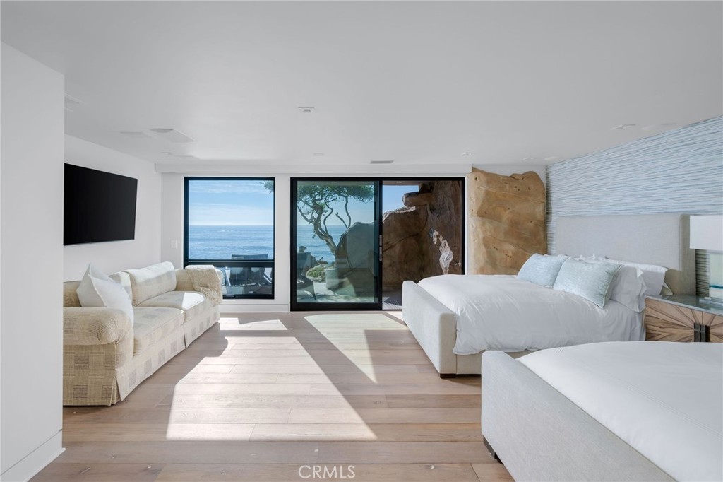 1715 Ocean Way, Laguna Beach CA 92651 - photo 20