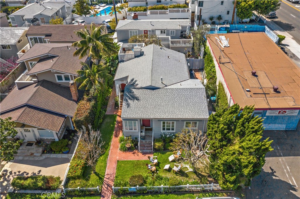 172 WAVE Street, Laguna Beach CA 92651 - photo 1