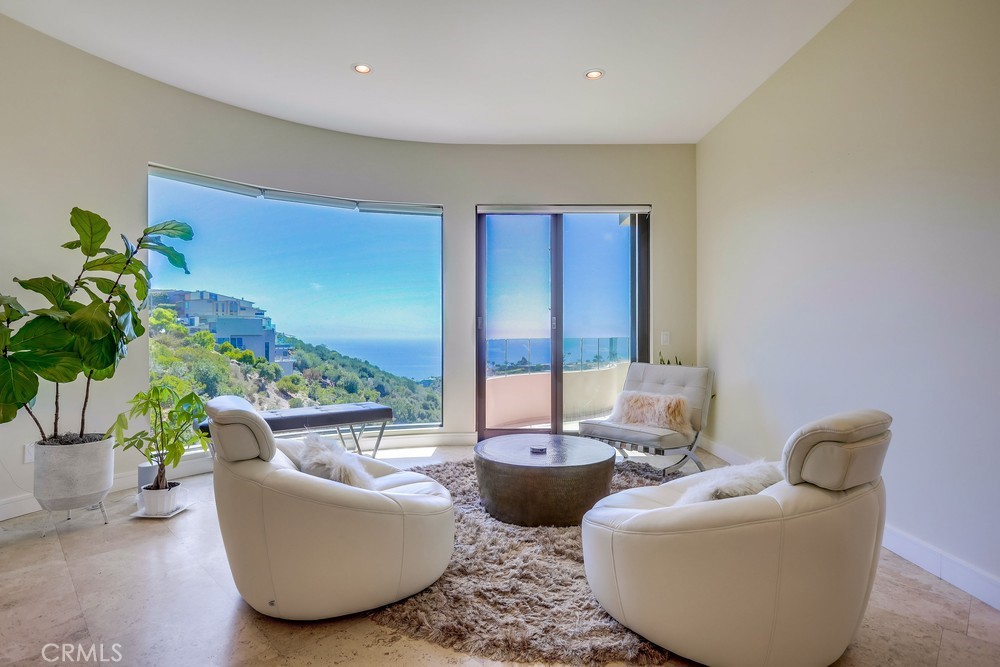 1725 Del Mar, Laguna Beach CA 92651 - photo 5