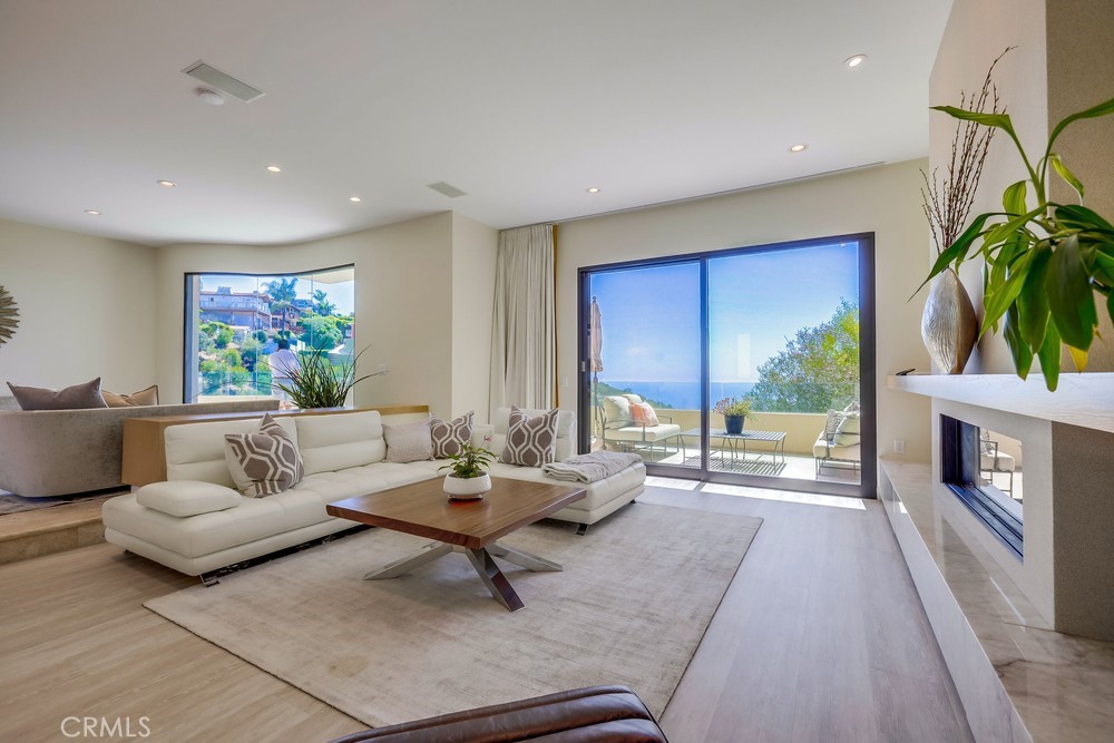 1725 Del Mar, Laguna Beach CA 92651 - photo 8