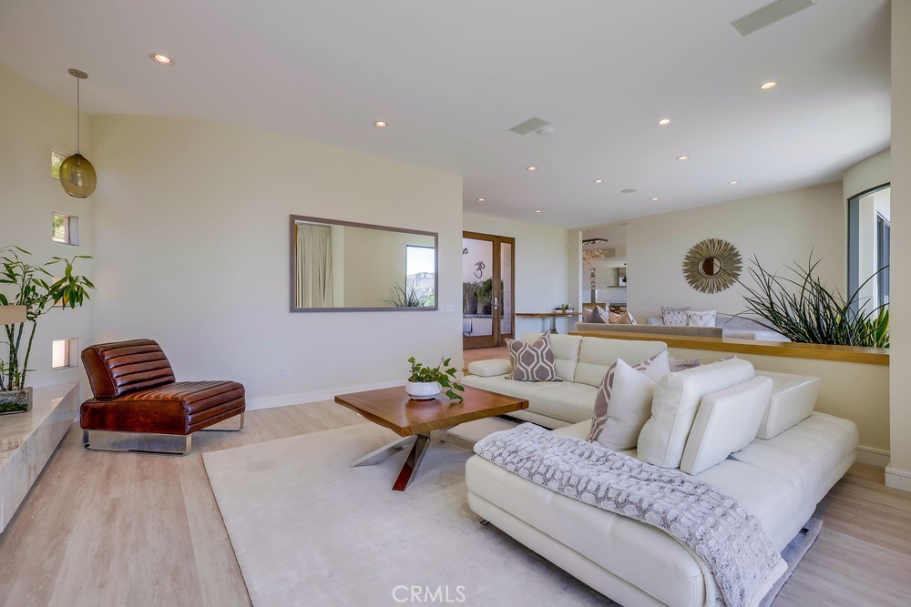 1725 Del Mar, Laguna Beach CA 92651 - photo 10