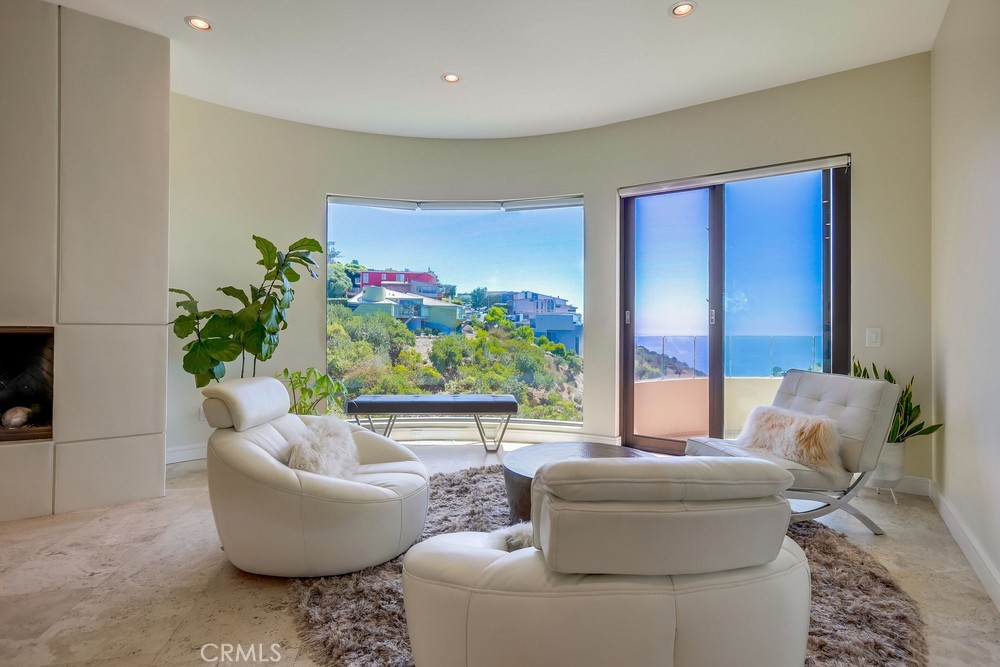 1725 Del Mar, Laguna Beach CA 92651 - photo 11