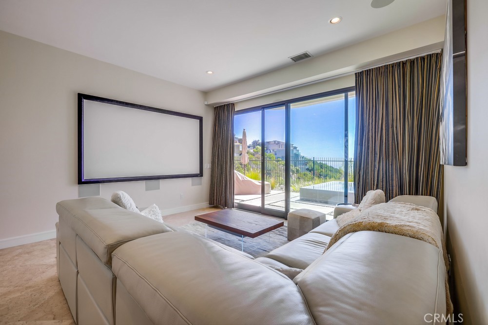 1725 Del Mar, Laguna Beach CA 92651 - photo 26