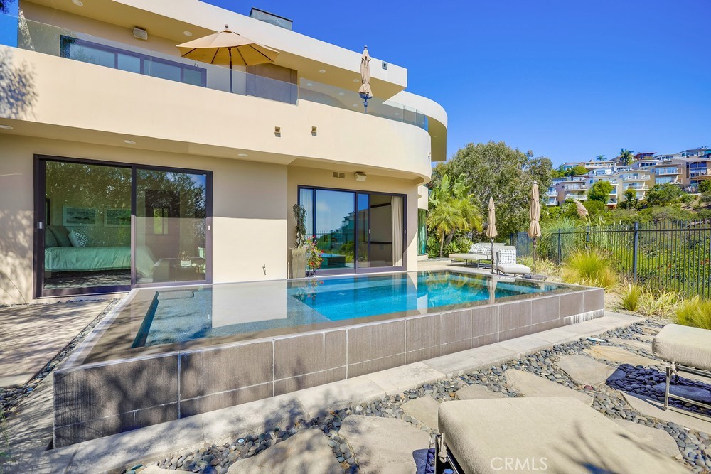 1725 Del Mar, Laguna Beach CA 92651 - photo 35