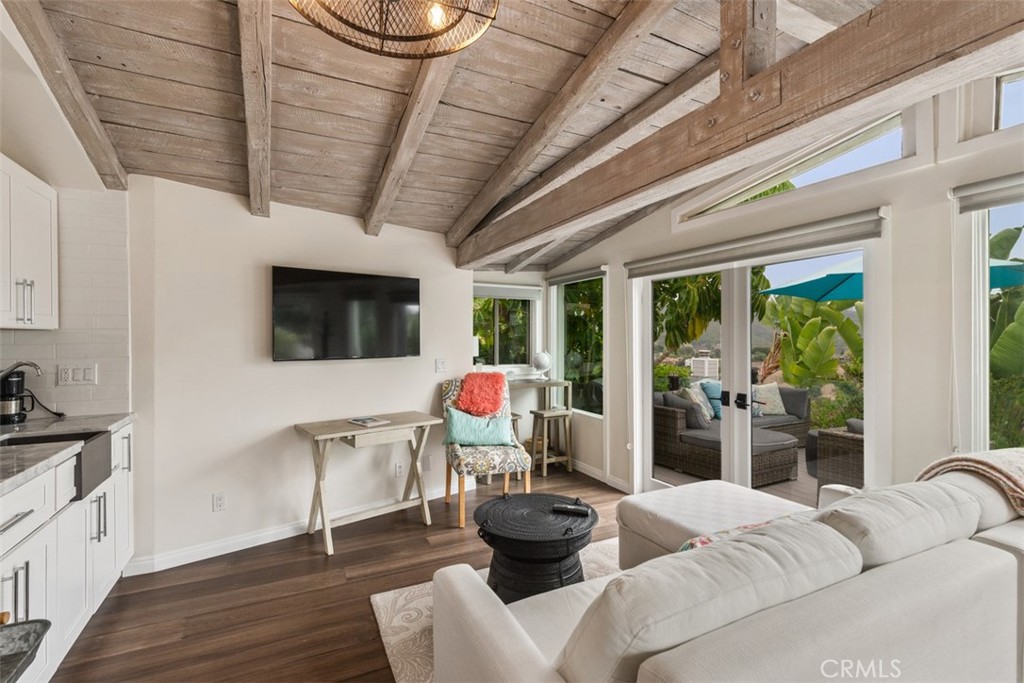 1737 Temple Hills Drive B, Laguna Beach CA 92651 - photo 5