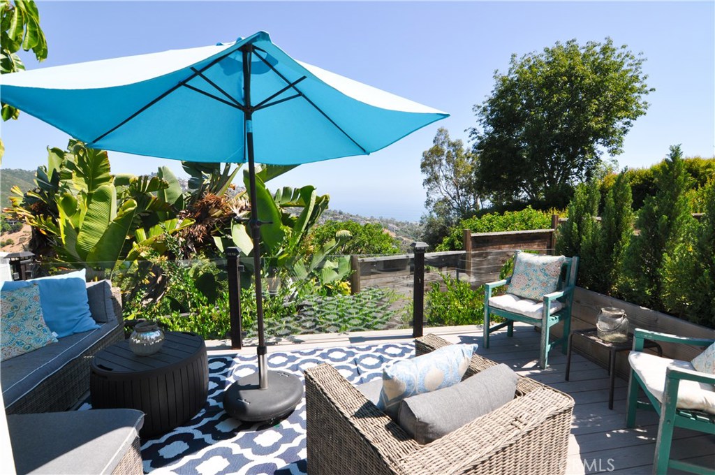 1737 Temple Hills Drive, Laguna Beach CA 92651 - photo 1