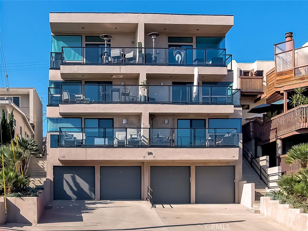 174 Cliff Drive E, Laguna Beach CA 92651 - photo 1