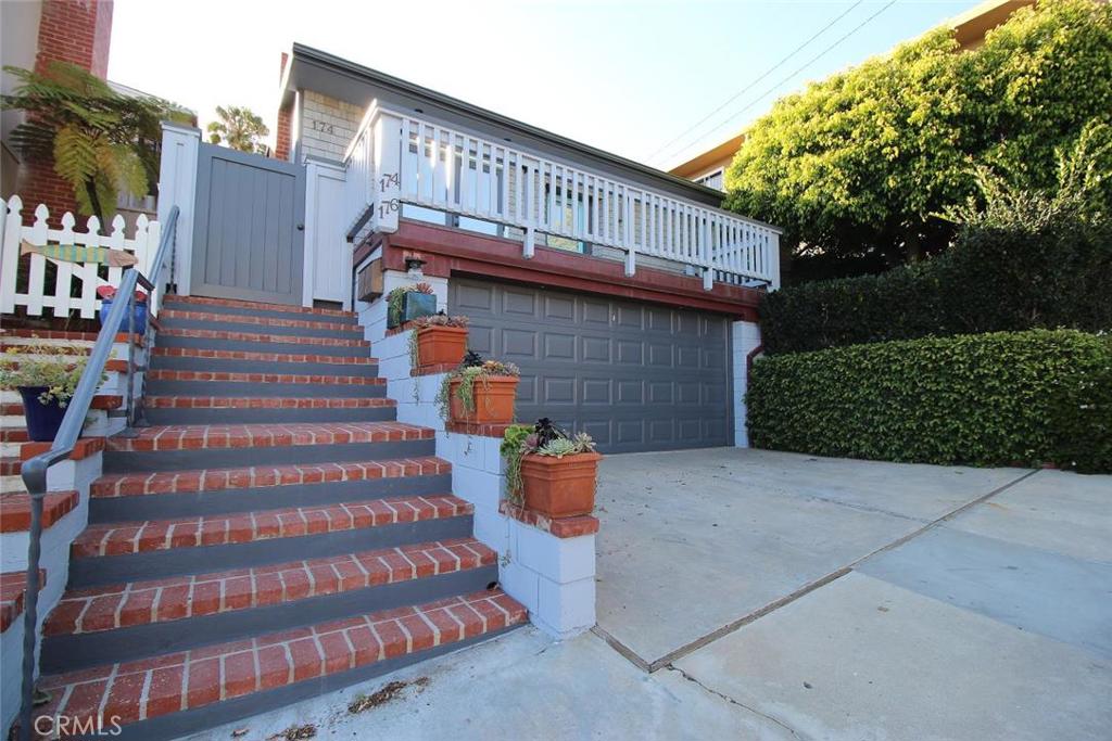 174 Fairview Street, Laguna Beach CA 92651 - photo 1