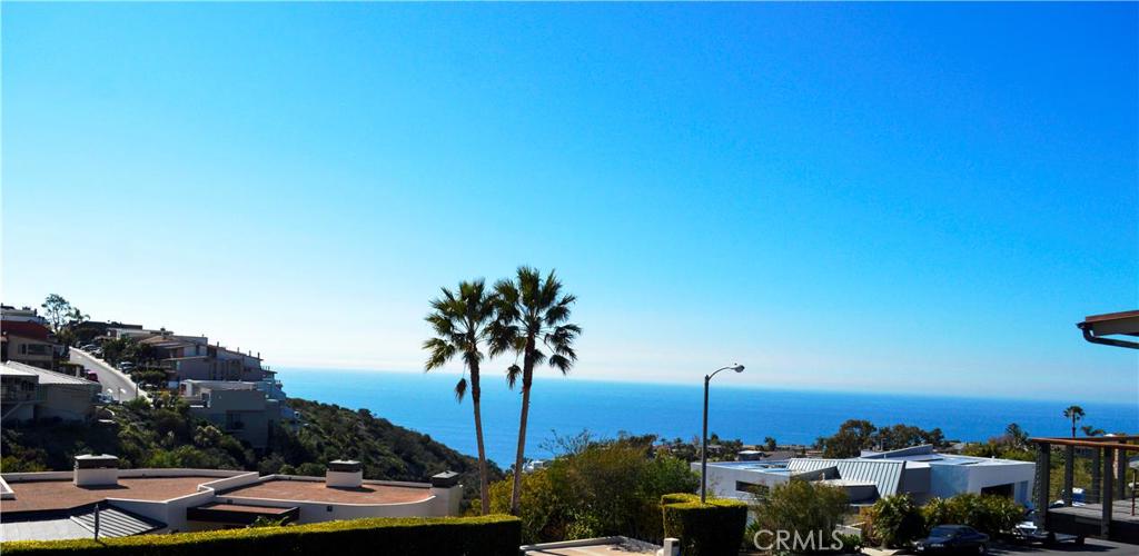 1744 Del Mar Avenue, Laguna Beach CA 92651 - photo 1