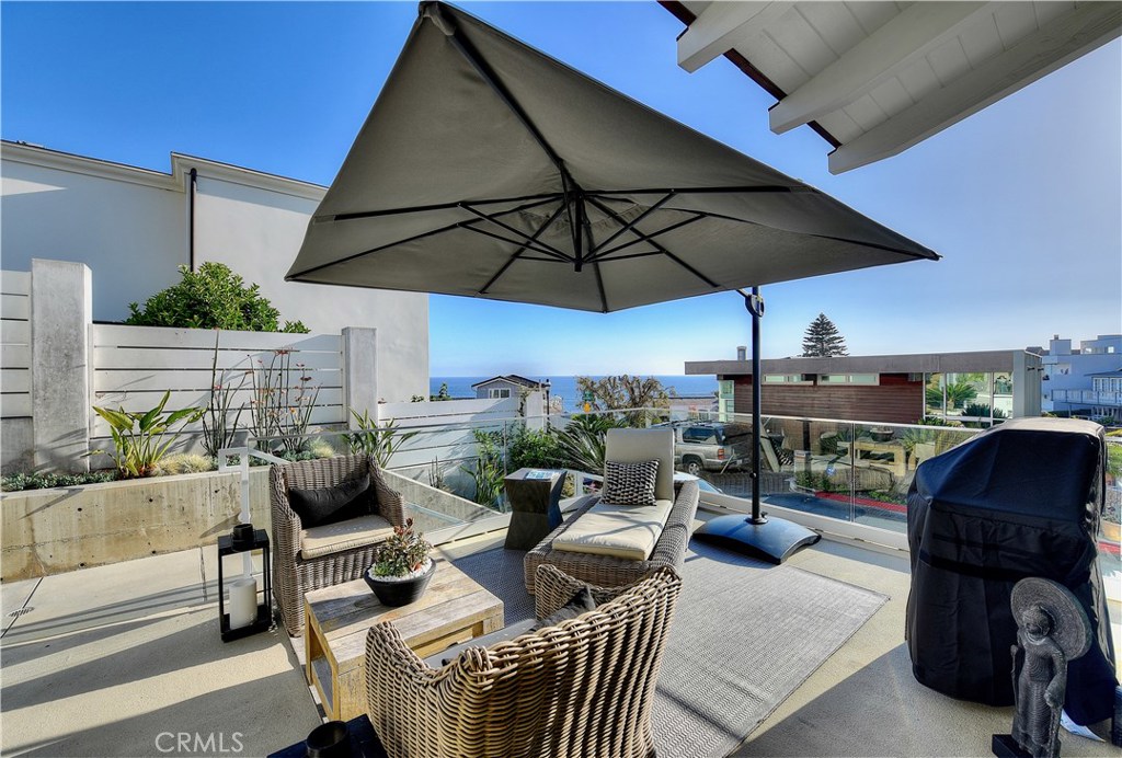175 Dumond Drive, Laguna Beach CA 92651 - photo 1
