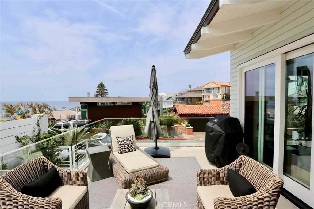 175 Dumond Drive, Laguna Beach CA 92651 - photo 1