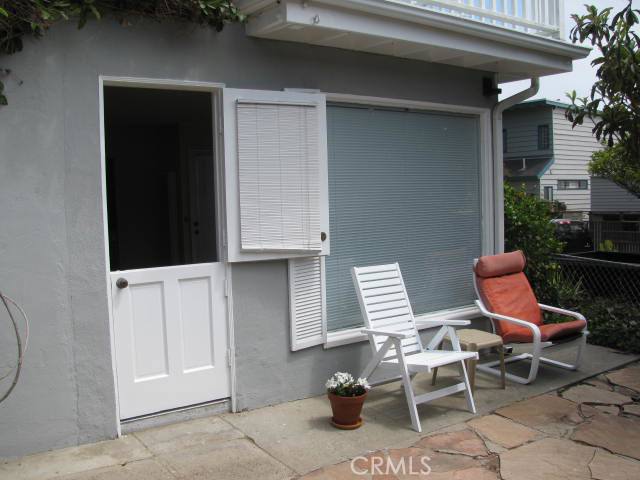175 FAIRVIEW lower, Laguna Beach CA 92651 - photo 1