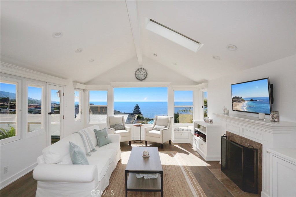 176 Mcaulay Place, Laguna Beach CA 92651 - photo 1