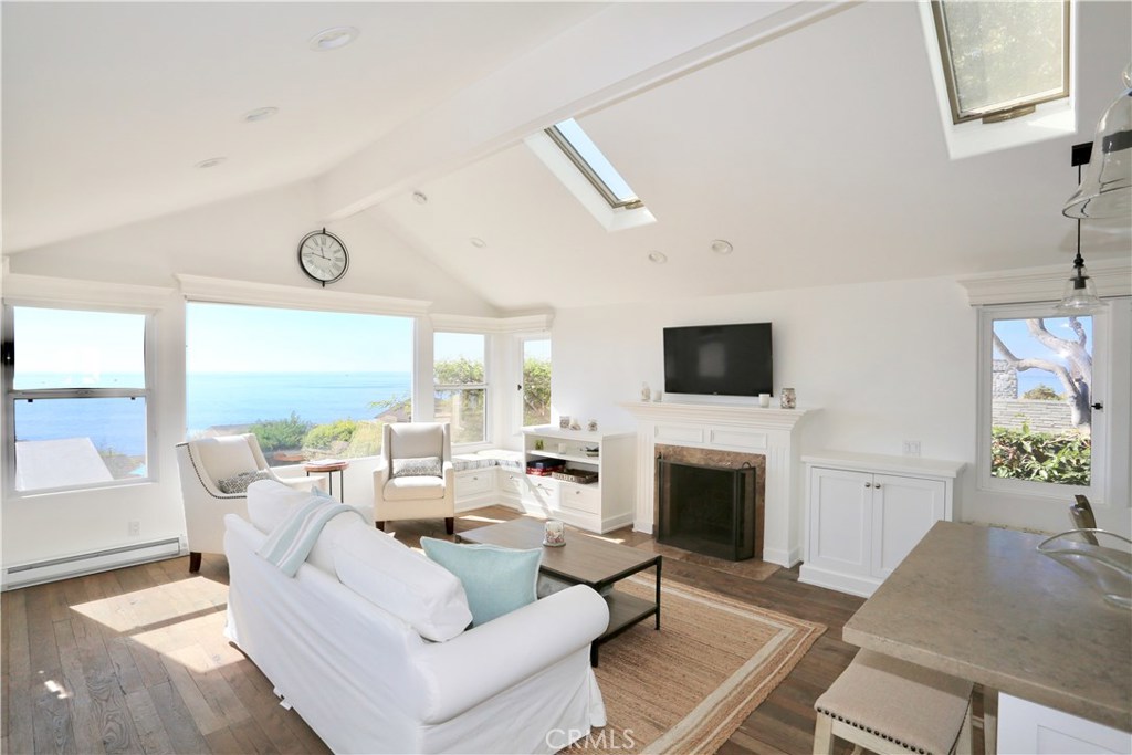 176 Mcaulay Place, Laguna Beach CA 92651 - photo 3