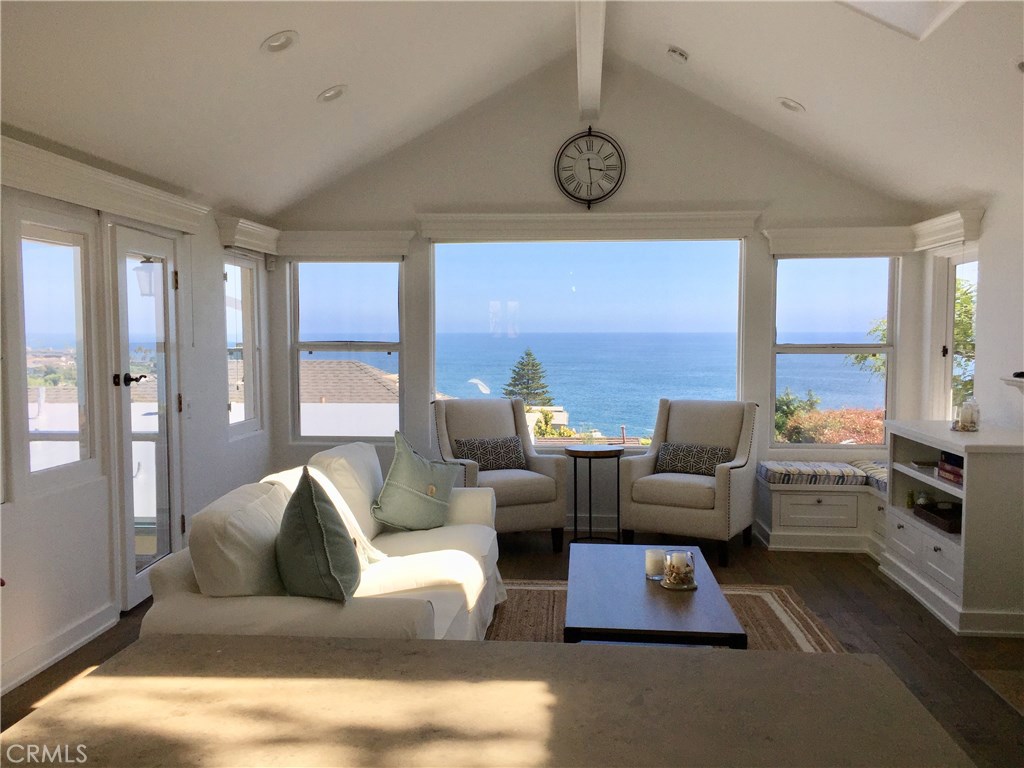 176 McAulay Place, Laguna Beach CA 92651 - photo 1