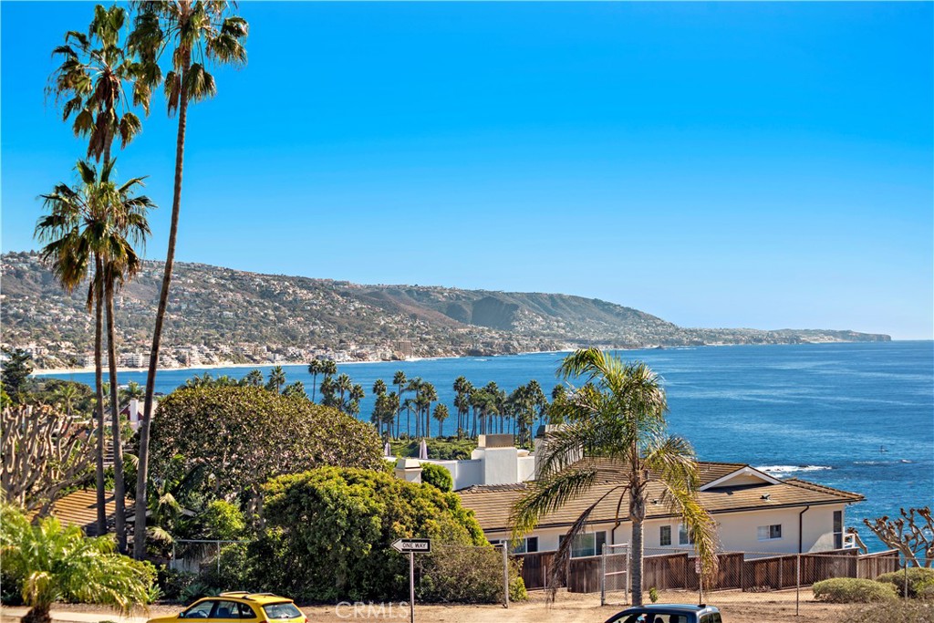 South view of coastline - 177 Crescent Bay Drive, Laguna Beach CA 92651 - photo 1