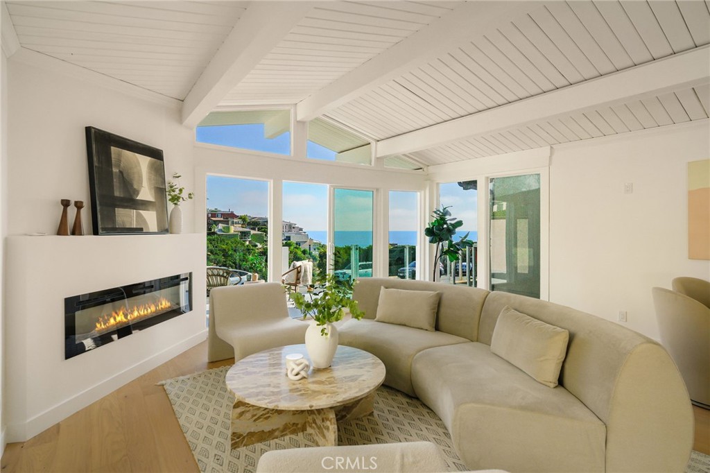 1784 Del Mar, Laguna Beach CA 92651 - photo 1