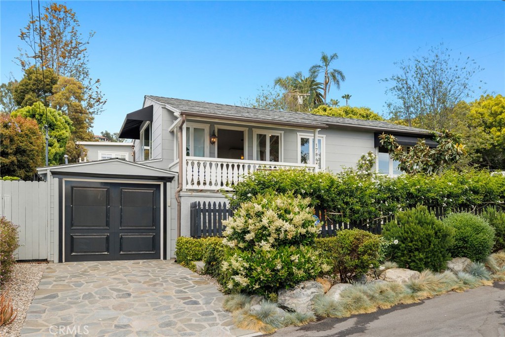1786 Santa Cruz Street, Laguna Beach CA 92651 - photo 1