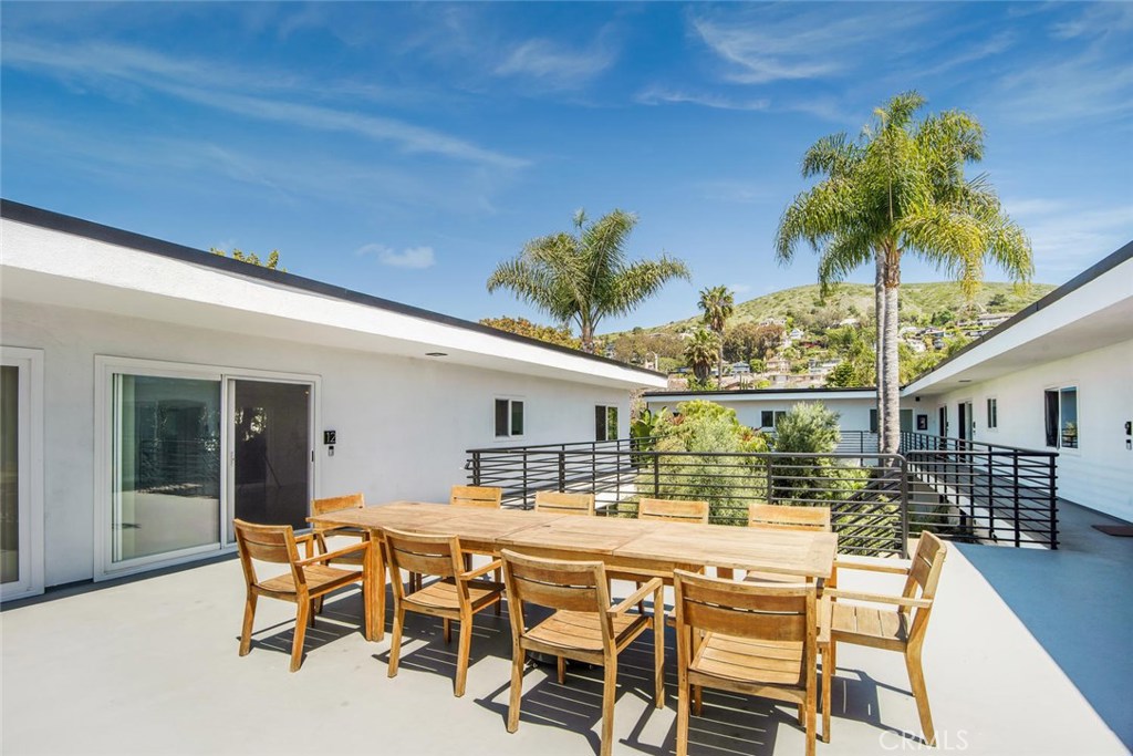 179 MCKNIGHT Drive 12, Laguna Beach CA 92651 - photo 2