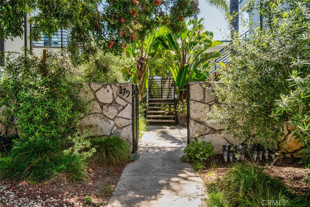179 MCKNIGHT Drive 12, Laguna Beach CA 92651 - photo 11