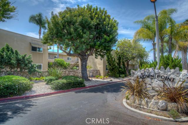 179 Mcknight Drive 6, Laguna Beach CA 92651 - photo 1