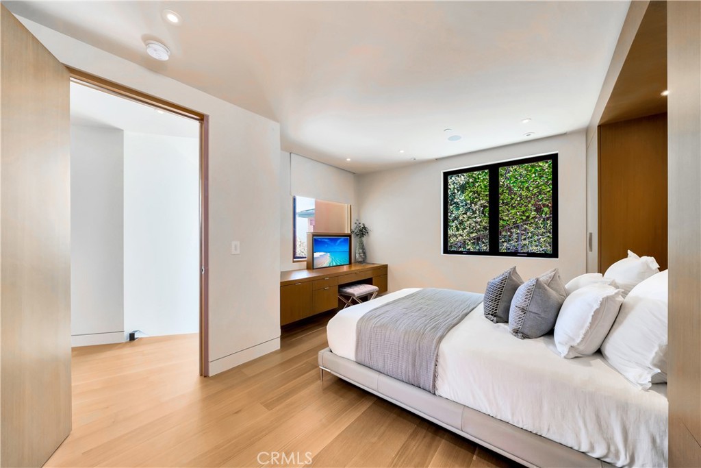 Bedroom with indesk tv & ocean views - 18 Lagunita Drive, Laguna Beach CA 92651 - photo 20