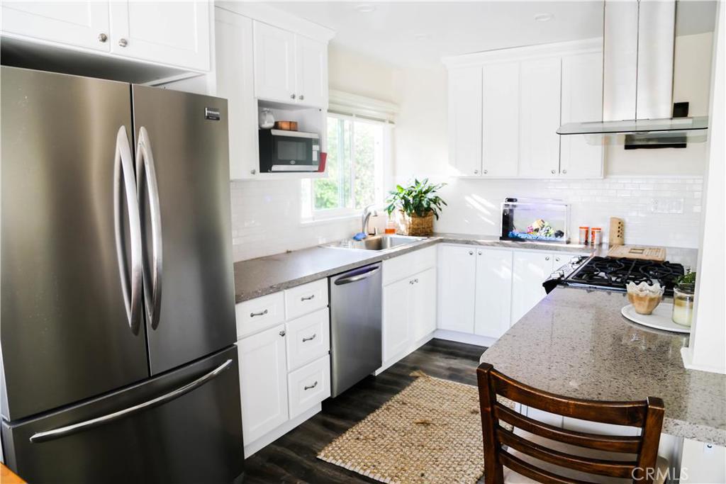 Beautiful Kitchen with Stainless Steel Appliances, Ceaserstone counters, Subway tiles etc.. - 18 S Portola, Laguna Beach CA 92651 - photo 1