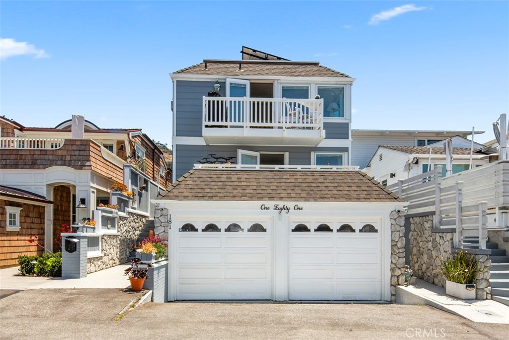 Cape Cod Style Home walk to Victoria Beach - 181 SUNSET Terrace, Laguna Beach CA 92651 - photo 1