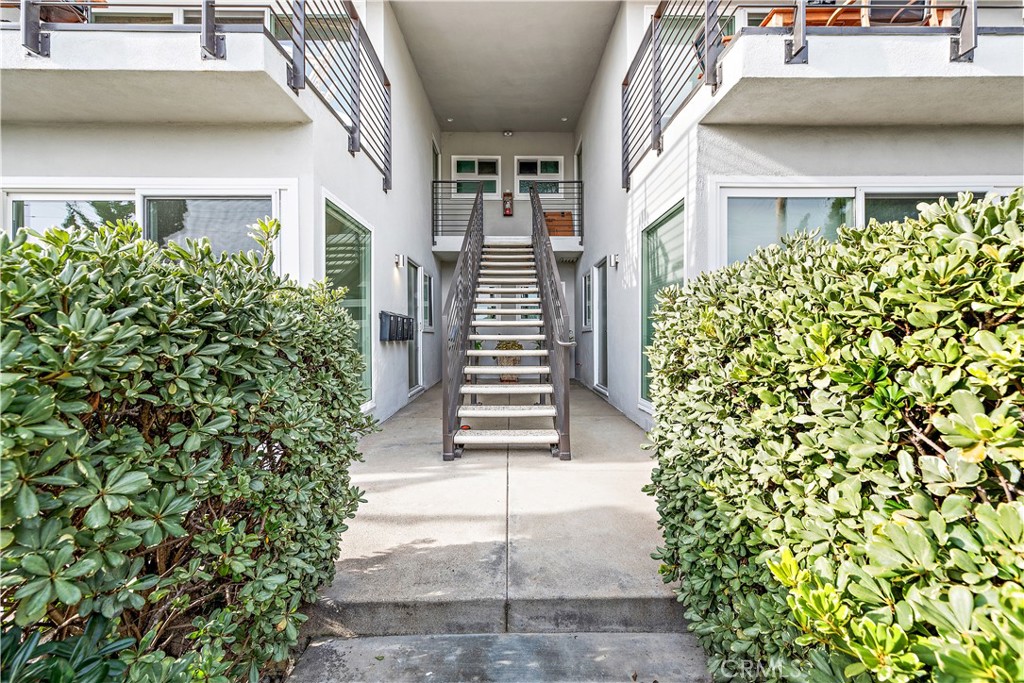 182 Cliff Drive, Laguna Beach CA 92651 - photo 12