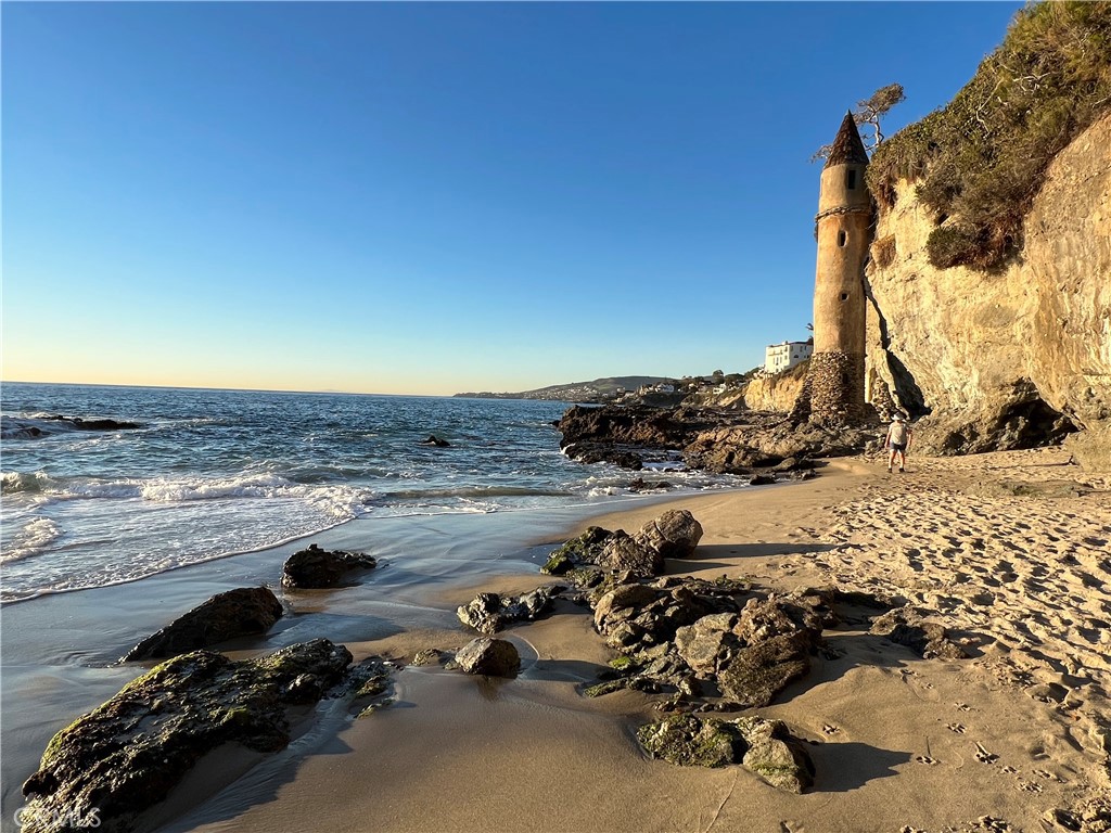 183 Dumond Drive, Laguna Beach CA 92651 - photo 1