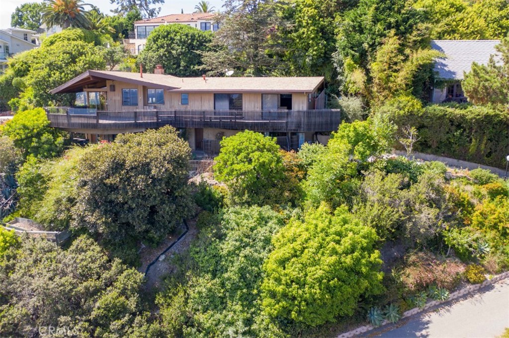 1844 Upper Rim Rock Road, Laguna Beach CA 92651 - photo 1