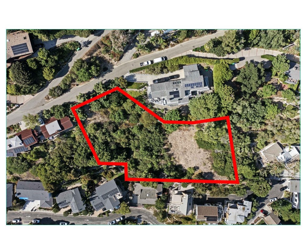 approximate area of lot lines (buyer to confirm with survey) - 1863 Rim Rock Canyon Road, Laguna Beach CA 92651 - photo 1