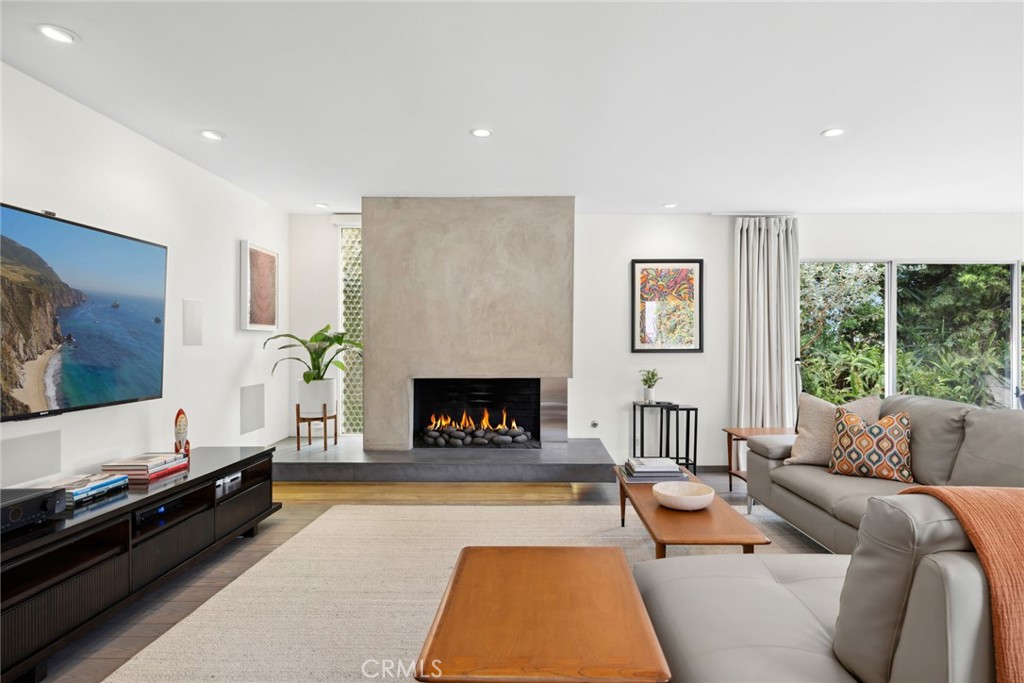 1900 Catalina Street, Laguna Beach CA 92651 - photo 17