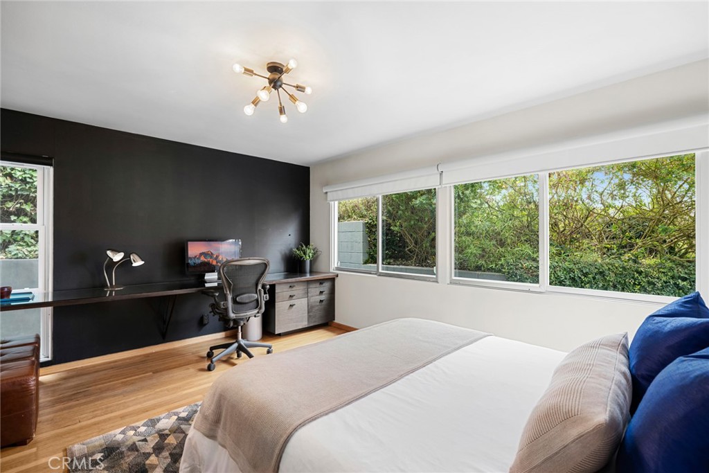 1900 Catalina Street, Laguna Beach CA 92651 - photo 34