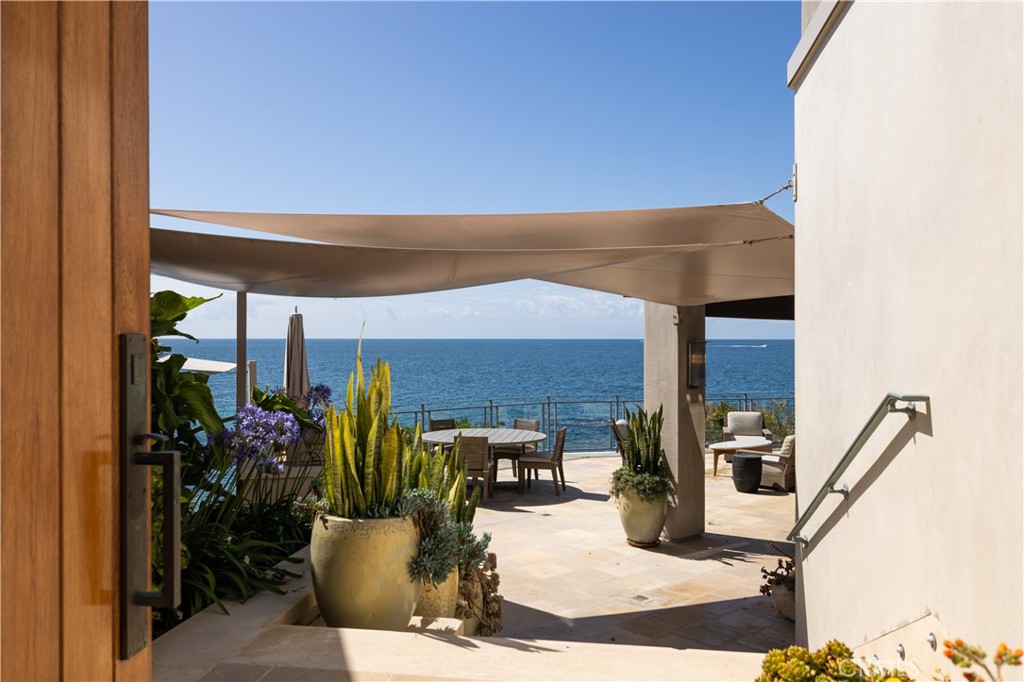 1901 Ocean Way, Laguna Beach CA 92651 - photo 5