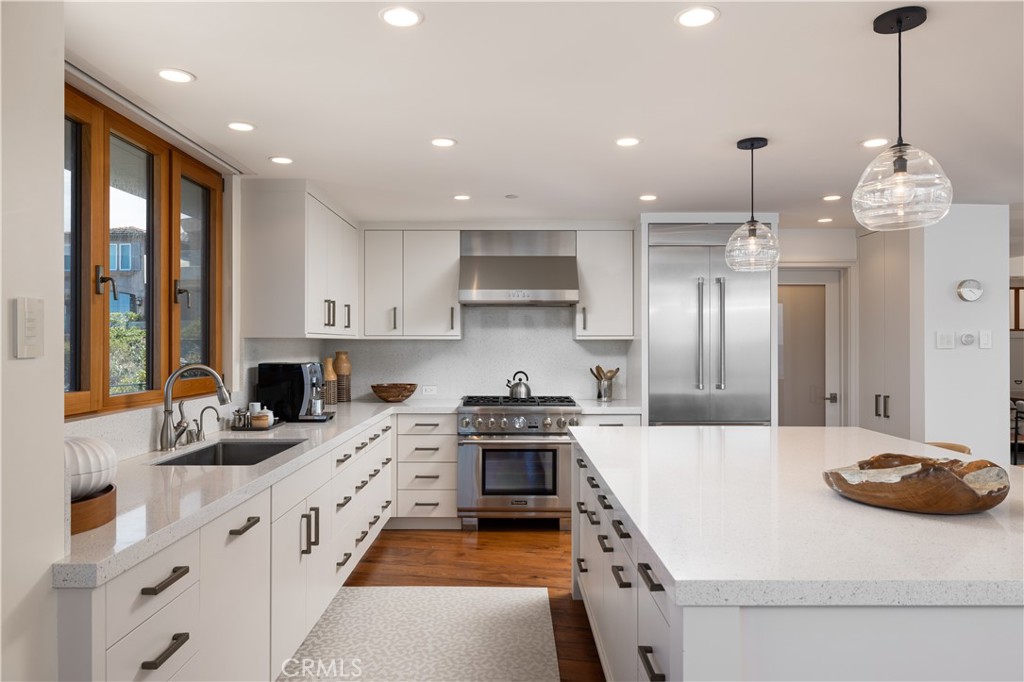 1901 Ocean Way, Laguna Beach CA 92651 - photo 14