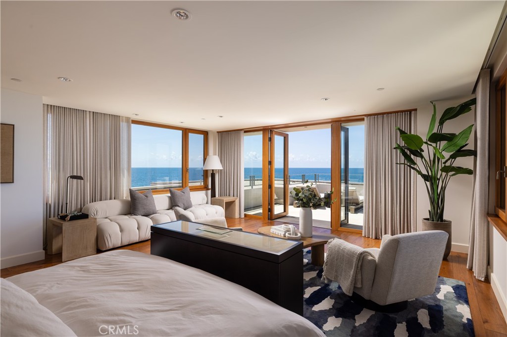 1901 Ocean Way, Laguna Beach CA 92651 - photo 27