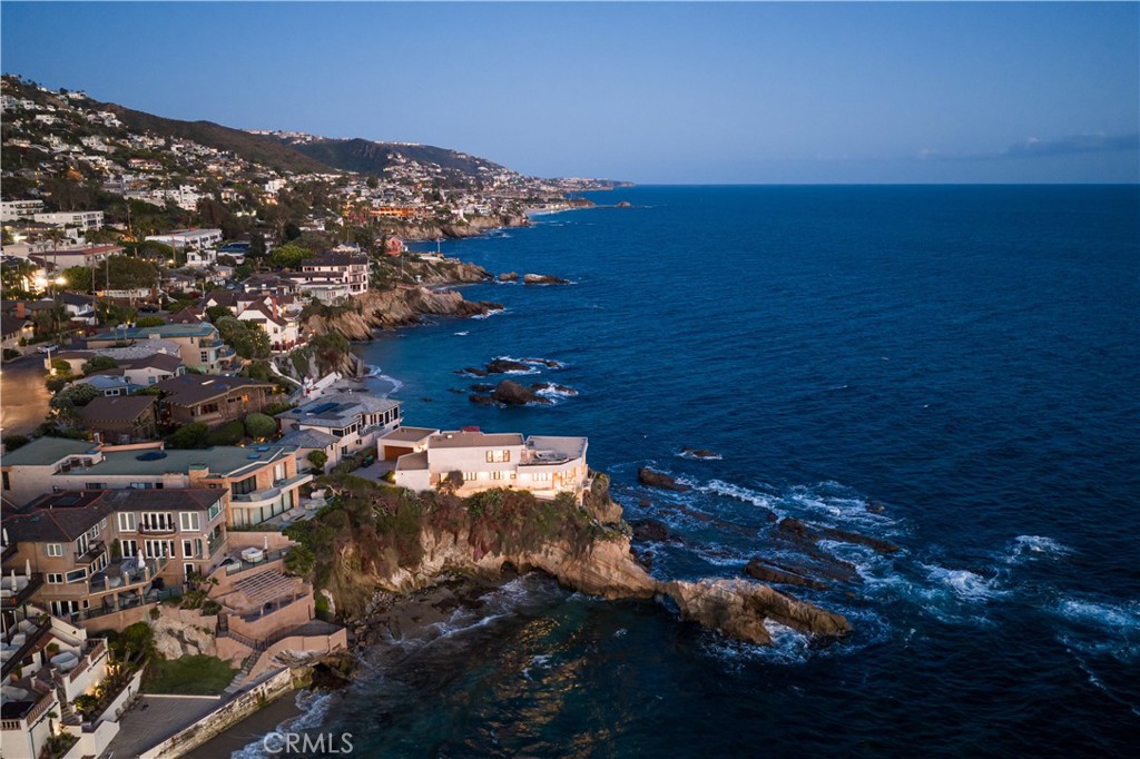 1901 Ocean Way, Laguna Beach CA 92651 - photo 53