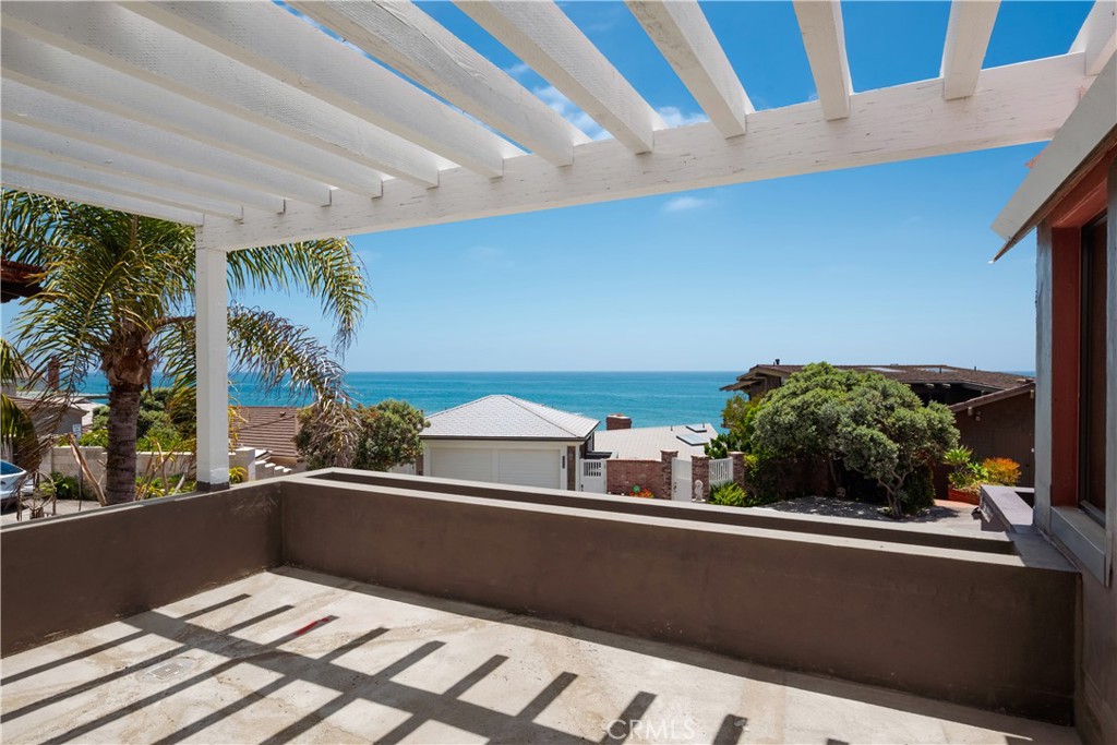 1902 Ocean Way, Laguna Beach CA 92651 - photo 10
