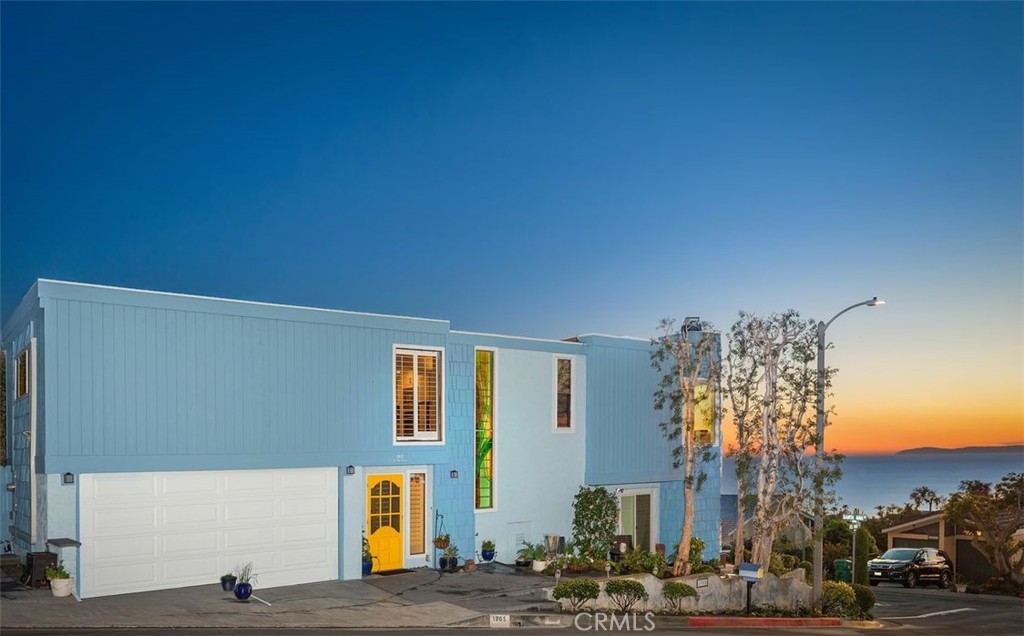 Wide facade on Del Mar - 1905 Del Mar Avenue, Laguna Beach CA 92651 - photo 1