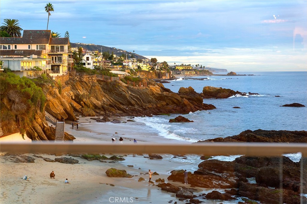 1907 Ocean Way, Laguna Beach CA 92651 - photo 4